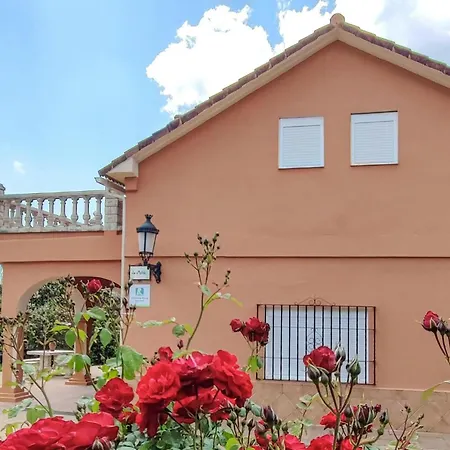 In With Private Swimming Pool, Be Inside Or Outside Holiday home